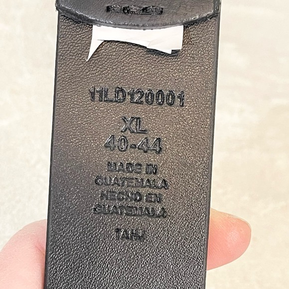 DENIZEN From Levi's Men's Black Synthetic Leather Buckle Belt Size XL 40-44 - Picture 3 of 8